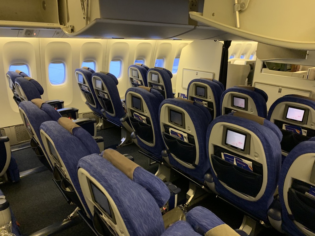 Review British Airways Premium Economy Class Boeing 777 200