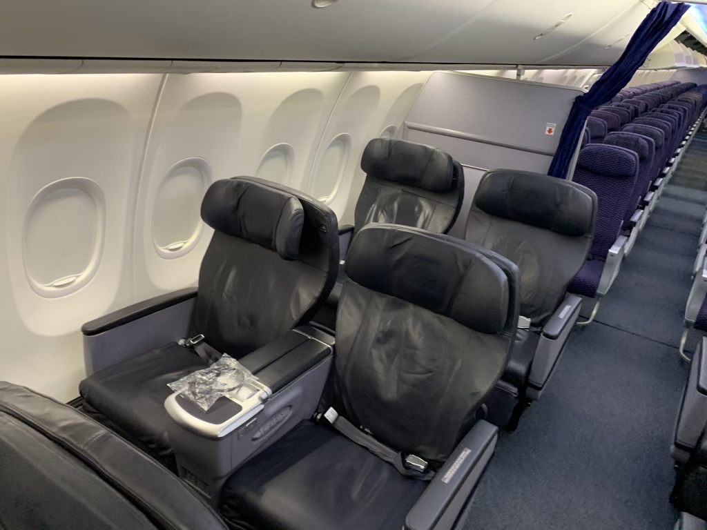 Review Copa Business Class Boeing 737 800 Von Panama City