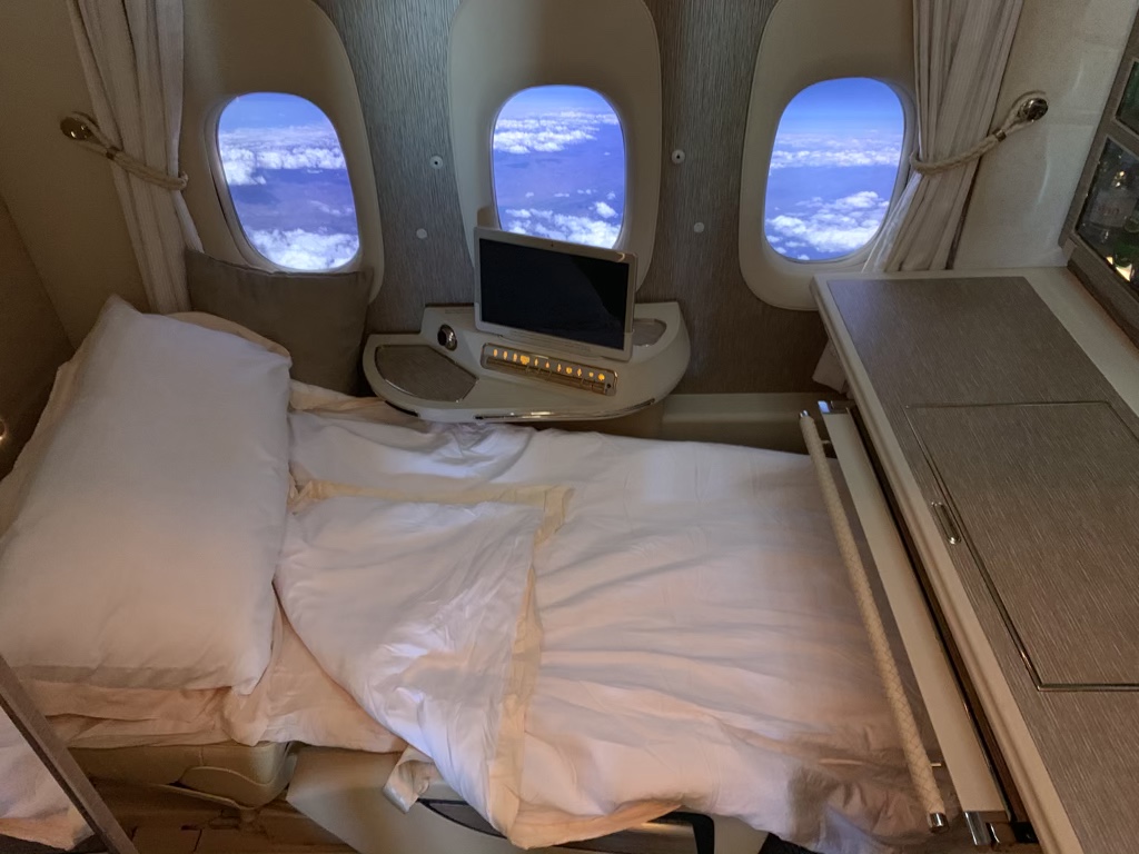 Wie Kann Man Die Neue Emirates First Class Gunstig Buchen Frankfurtflyer De