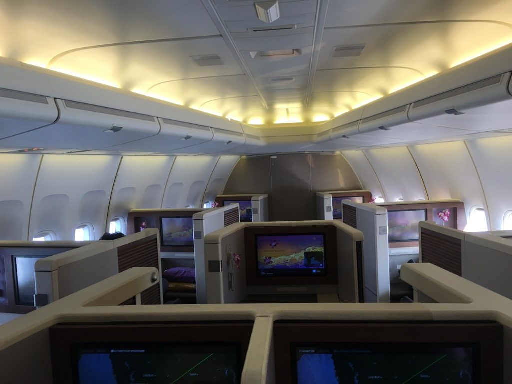 Review Thai Airways First Class Boeing 747 400 Bangkok Nach