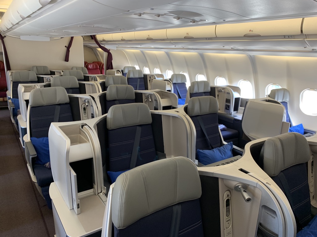 Malaysia Airlines A330 300 Business Class