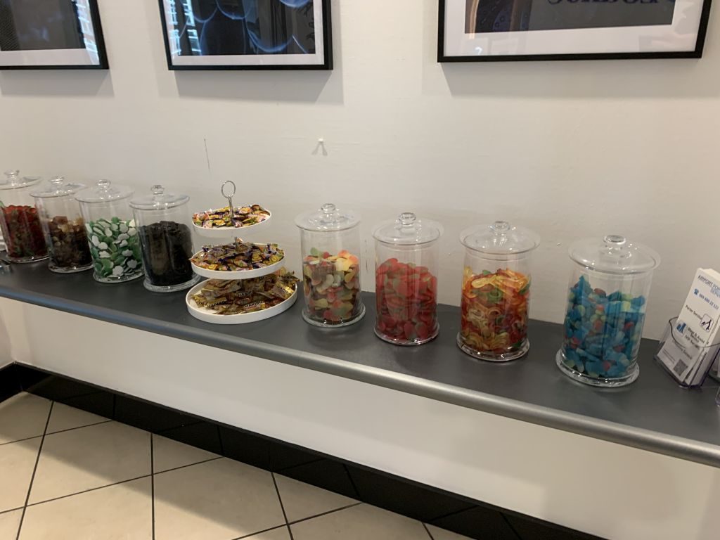 Süßigkeiten-bar der Sky Lounge in Frankfurt.