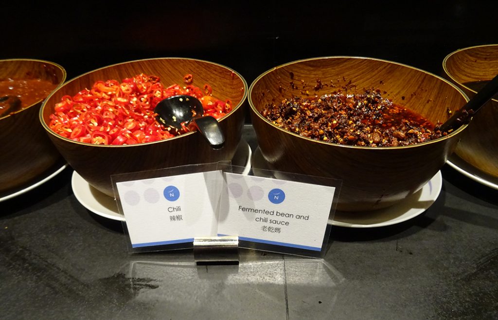 TPE VIP Lounge, Seite A - Essen