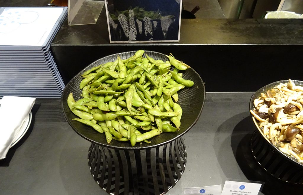 TPE VIP Lounge, Seite A - Essen