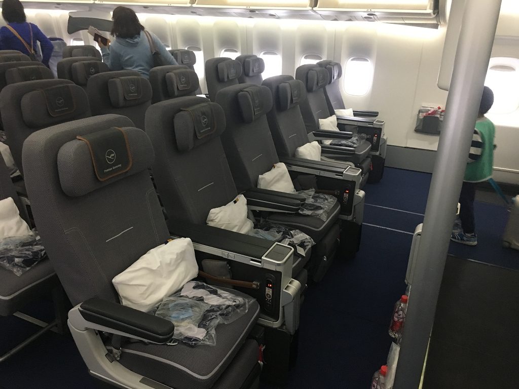 Lufthansa Fuhrt Neue Reiseklasse Ein Premium Business Class Ab 21 Frankfurtflyer De