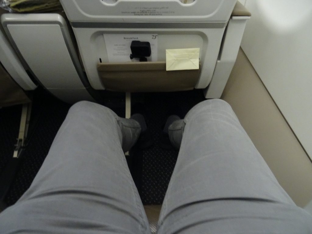 SV265 | Sitz, Beinfreiheit