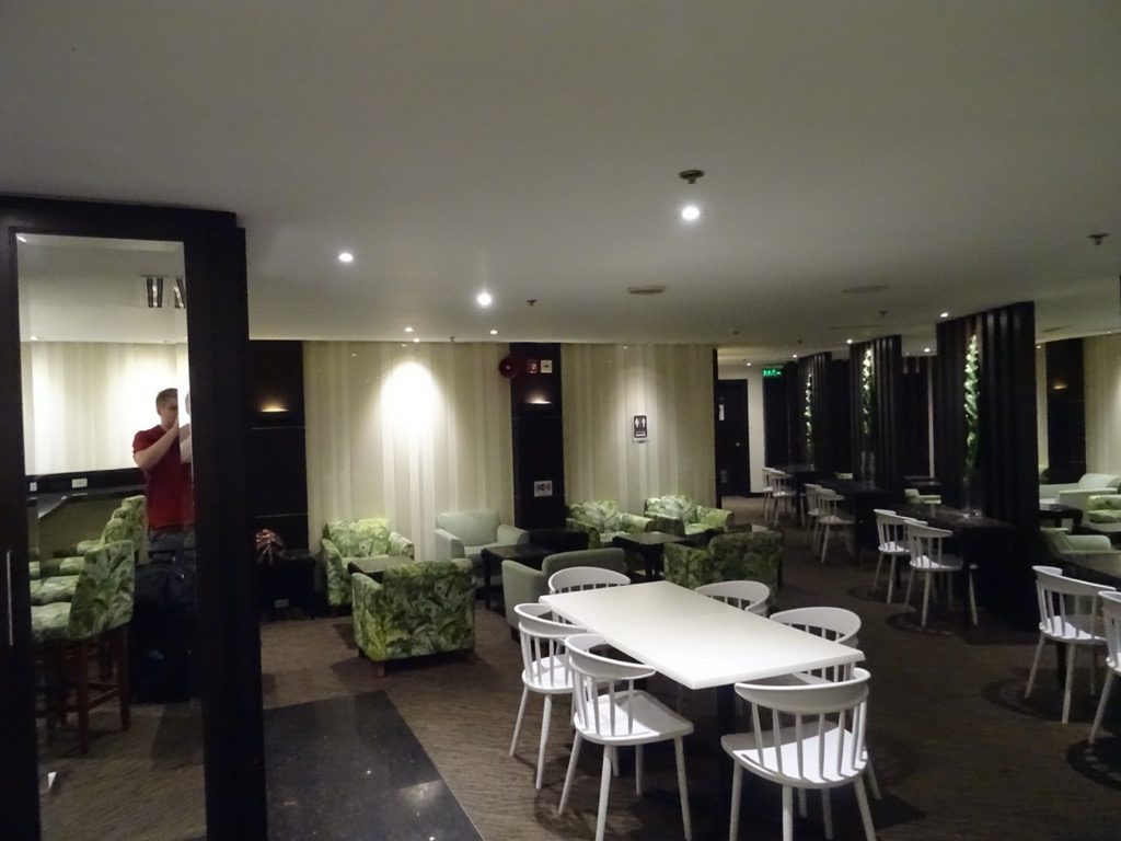 Manila Cloub Lounge Terminal 1