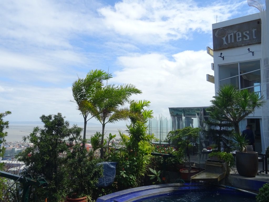 Vivere Hotel & Resorts | The Nest Dining