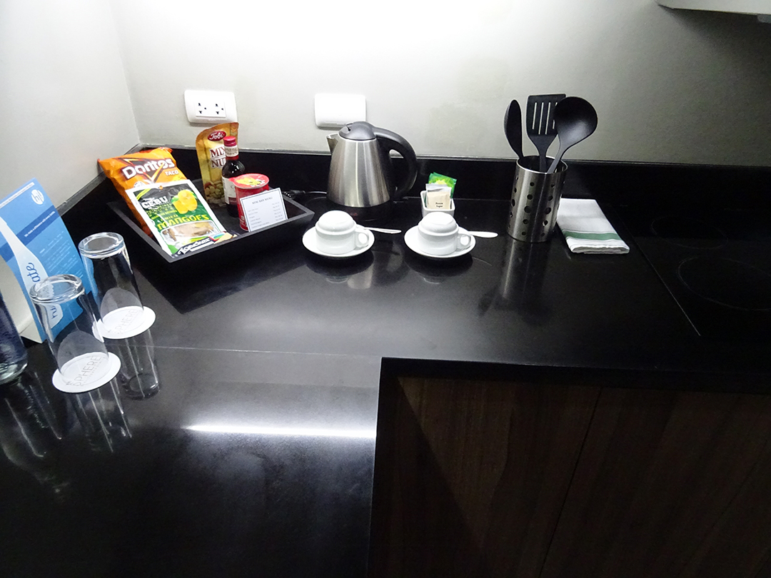 Küche - The Sphere Serviced Residences | Makati, Philippinen