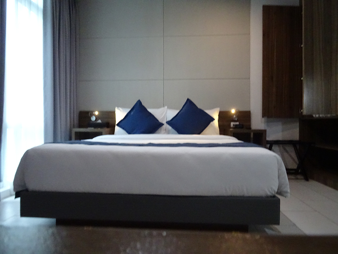 Zimmer - The Sphere Serviced Residences | Makati, Philippinen