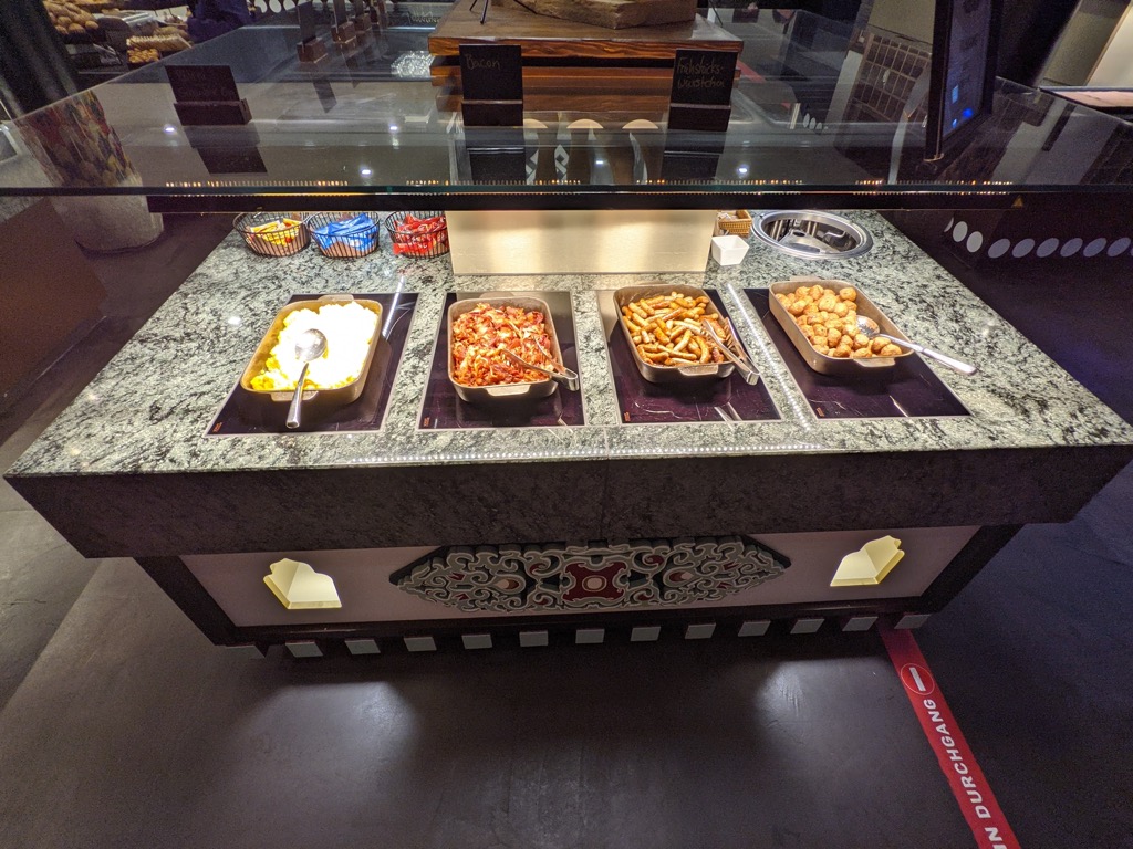 Hotel Ling Bao - Restaurant Bamboo - Frühstück