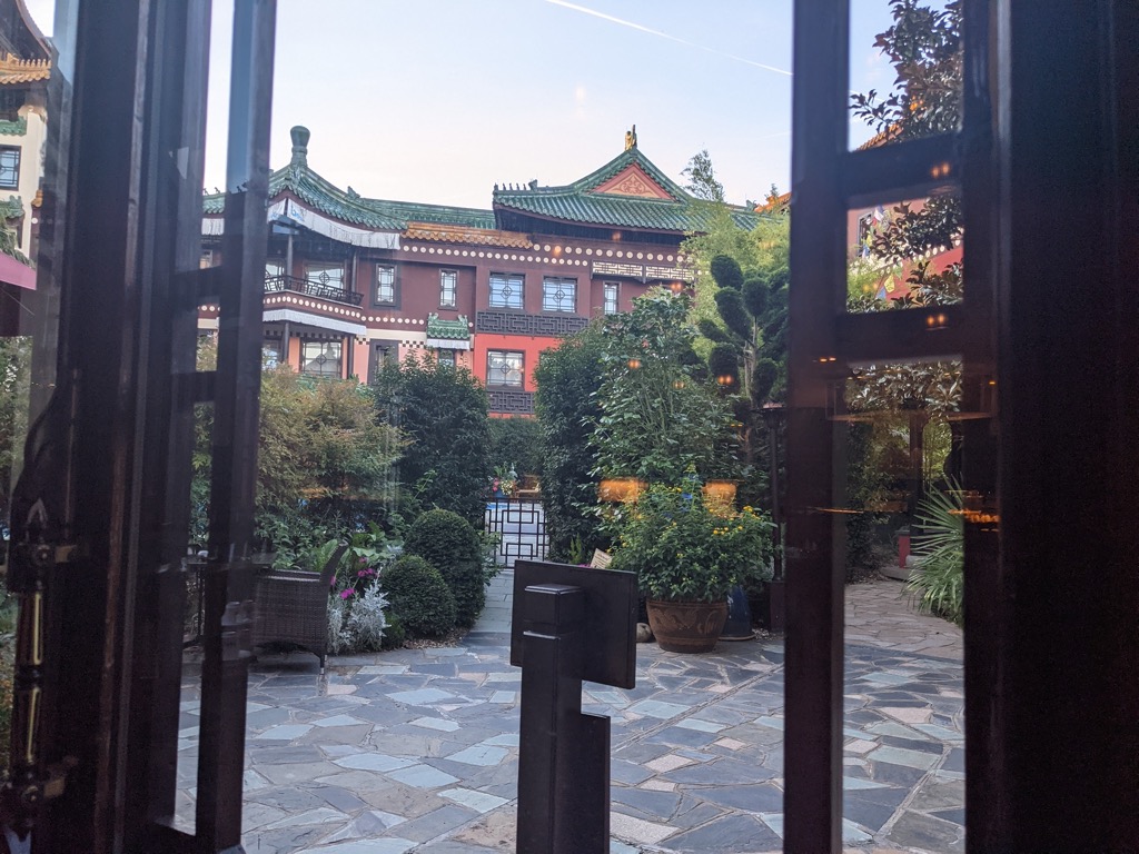 Hotel Ling Bao - Restaurant Bamboo - Frühstück