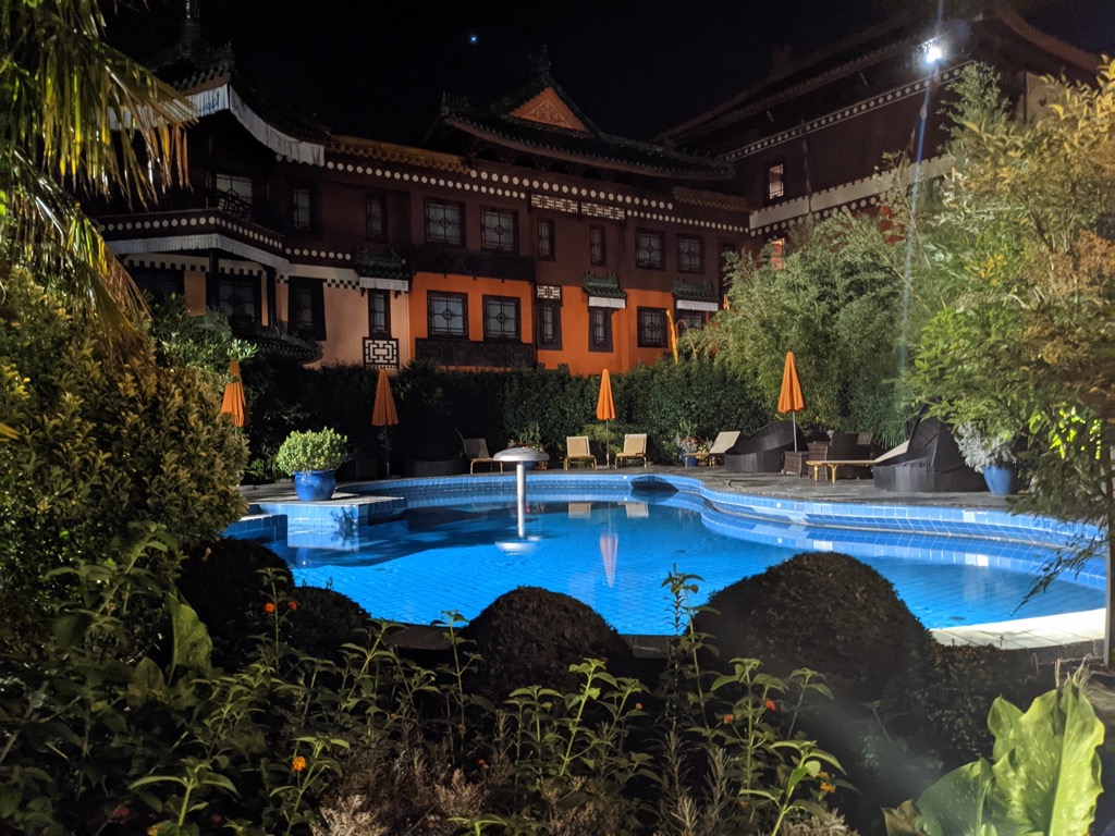 Hotel Ling Bao - Außenpool