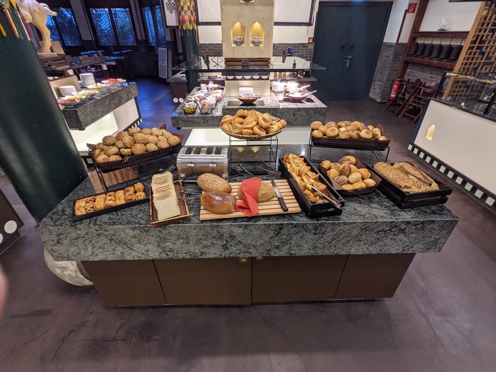 Hotel Ling Bao - Restaurant Bamboo - Frühstück