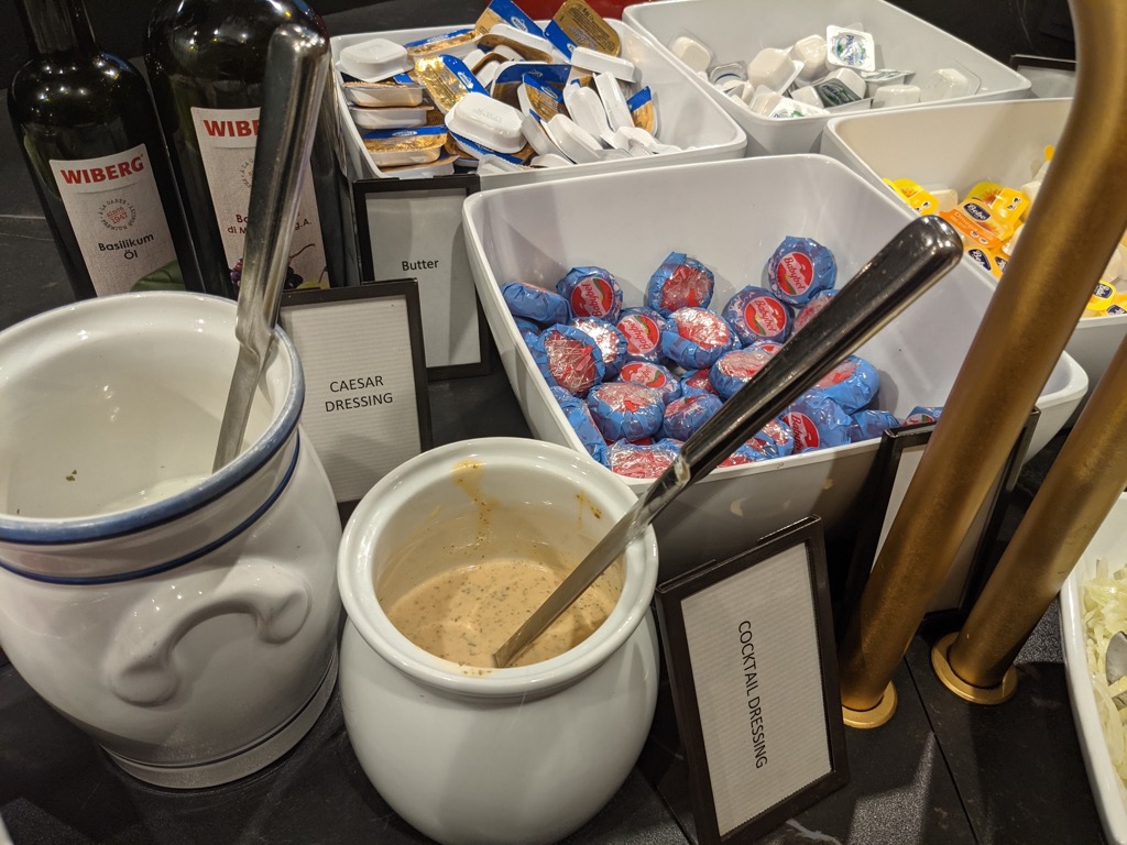 Hilton Düsseldorf - Frühstück