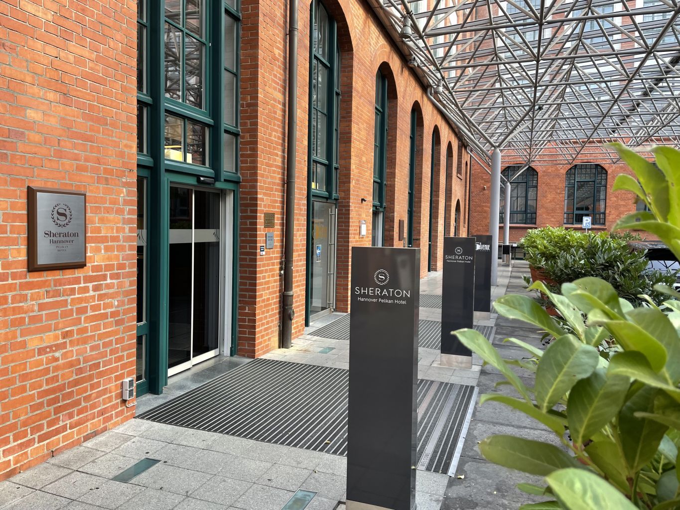 review-sheraton-hannover-pelikan-hotel-frankfurtflyer-de